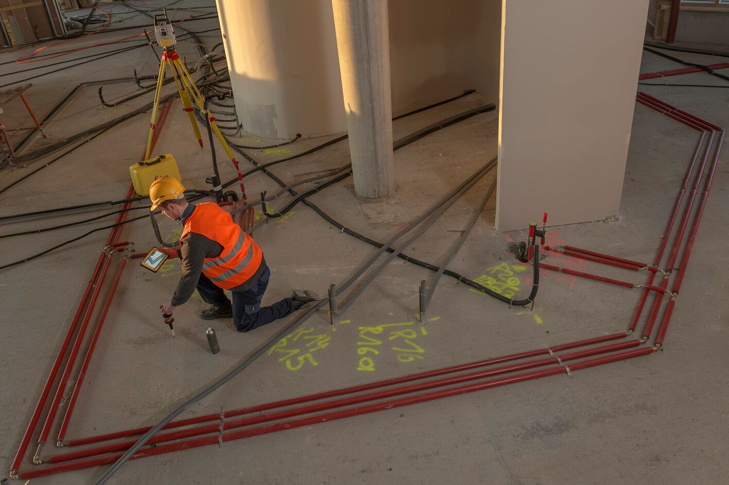 Low_Resolution-Leica-iCR80-MEP-Marking-Ground-2-150dpi-RGB